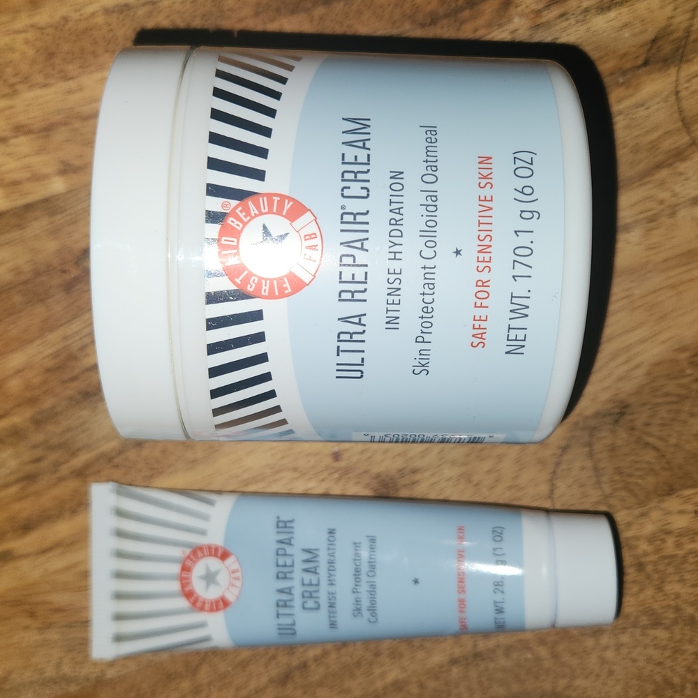 First Aid Beauty Ultra Repair Cream - Intense Hydration For Sensitive Skin